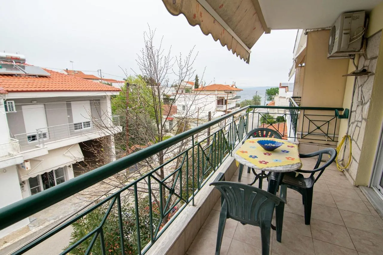 Liza Apartment By Rentalspro - Nea Fokaia Halkidiki